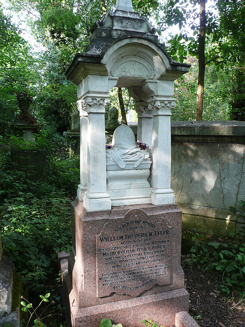 abney park cemetery, hackney, london,tomb of william frederick tyler, policeman, killed at tottenham whilst doing his duty, 1909, with his uniform folded under his helmet on his tomb