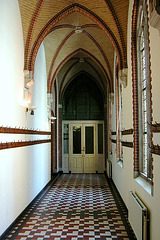 Academy Building of Leiden University just before a mayor refurbishment: hall