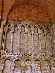 ely cathedral,  aisle wall