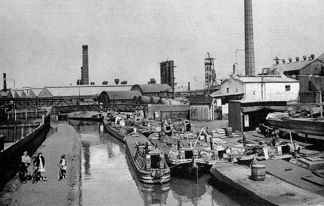 Clayton's Yard, Oldbury