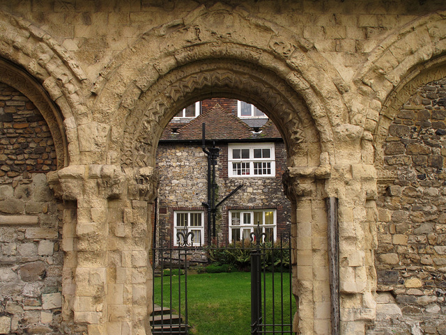 Chapter House 2