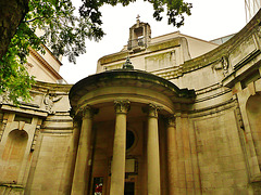 holy trinity , kingsway, london