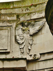 holy trinity , kingsway, london