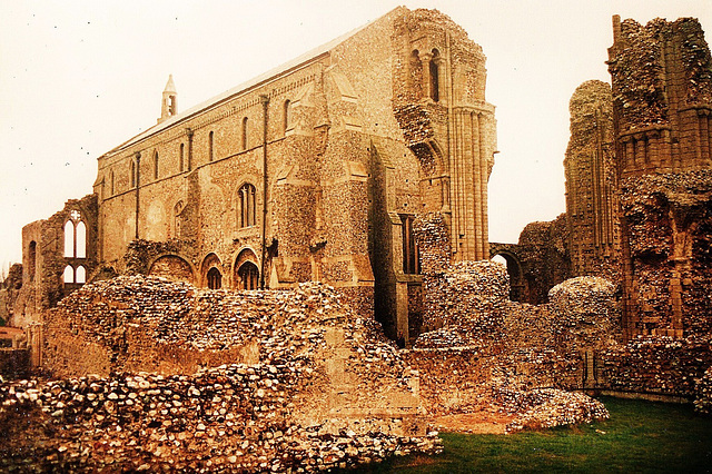 binham priory ruins