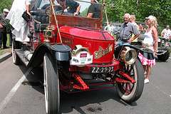 Steam cars at the National Oldtimer Day in Holland: 1913 Stanley Star Mountainwagon
