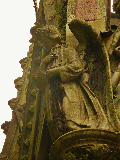 kensal green cemetery, london