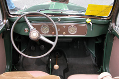 National Oldtimer Day in Holland: 1954 Fiat 500 C Topolino dashboard