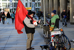 2013-12-23 08 Weihnachtsmarkt Prager Str.