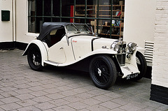 Car spotting: 1933 MG J2