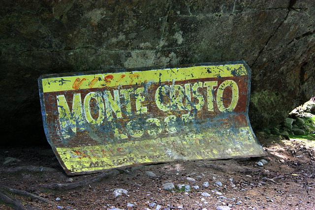 Monte Cristo Lodge Sign