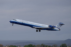 United Airlines Canadair CL-600 N716SK