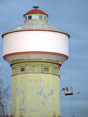 Painting the water-tower Bischwiller
