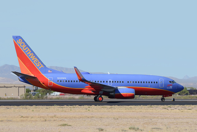 Southwest Airlines Boeing 737 N248WN