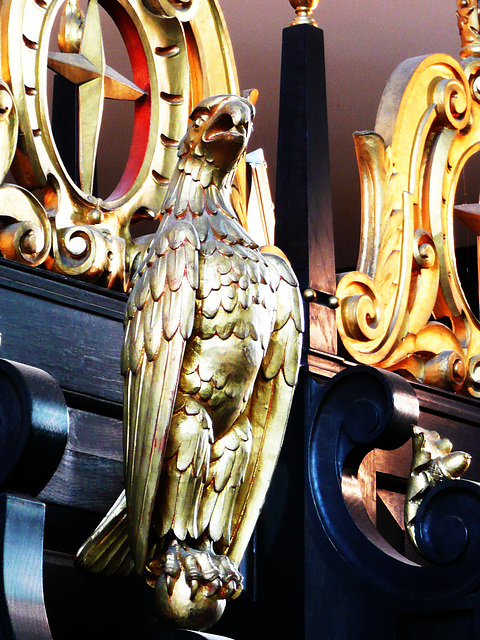 st.clement danes, london