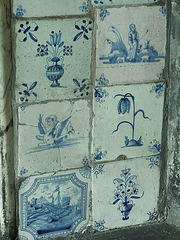 rainham hall tiles