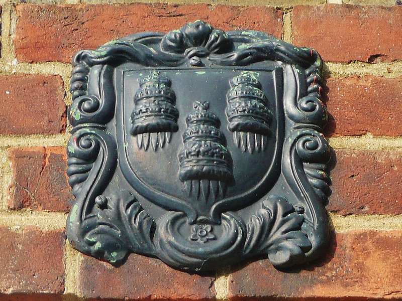 drapers' almshouses, bruce grove, london