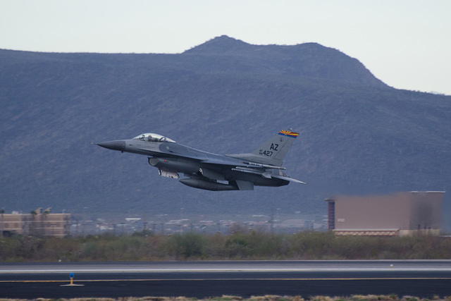 General Dynamics F-16C 88-0427