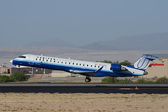 United Airlines Canadair CL-600 N794SK