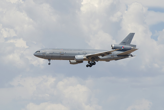 Royal Netherlands Air Force McDonnell Douglas KDC-10 T-264