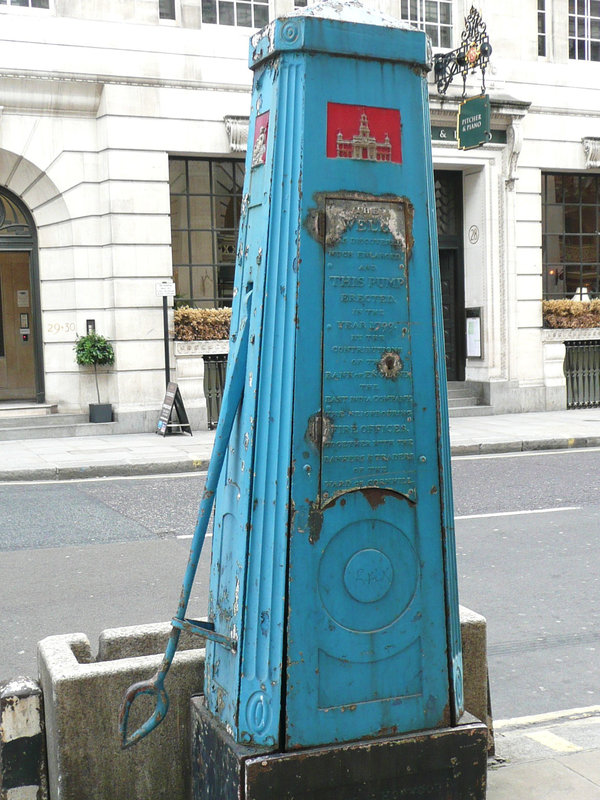 c18 cornhill pump, london