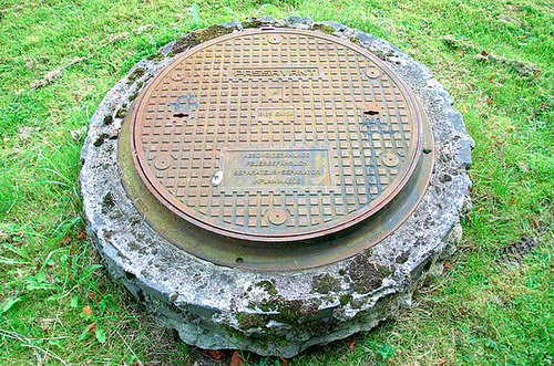 Manhole cover