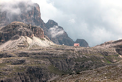 Holiday day 5: Walk around the Tre Cime (Drei Zinnen): Tre Cime hut