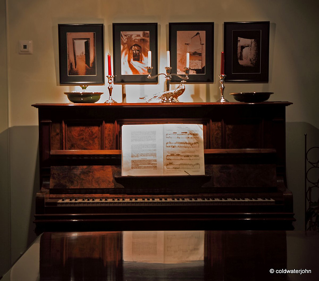 Early Morning practice: Chaconne in G Major - Handel Early Morning practice: Chaconne in G Major - Handel