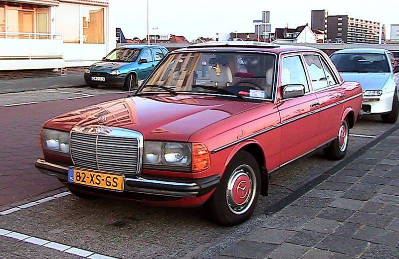 1978 Mercedes-Benz 220 D
