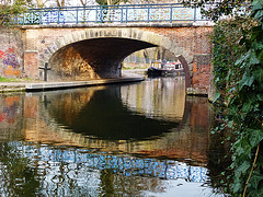 bonner gate bridge, victoria park, london