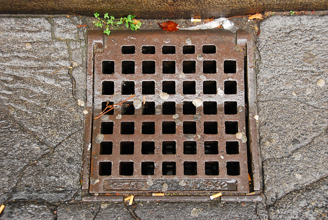 1932 drain cover of Vienna