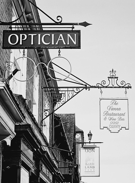 Farnham Optician IID 50 Skopar