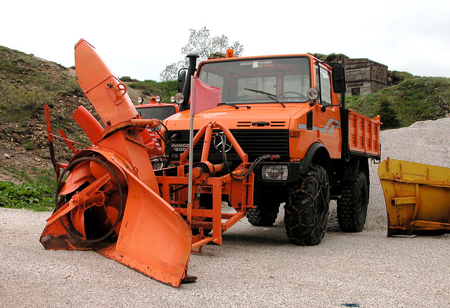 Holiday day 4: Unimog