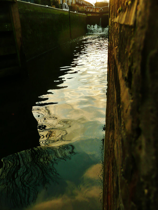 hertford union canal, bow, london