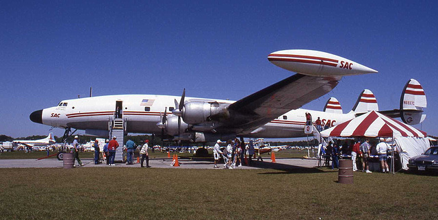 Lockheed L-1049G Super Constellation N6937C