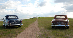 Mercedes Meeting: Two Mercedes-Benz 220 S