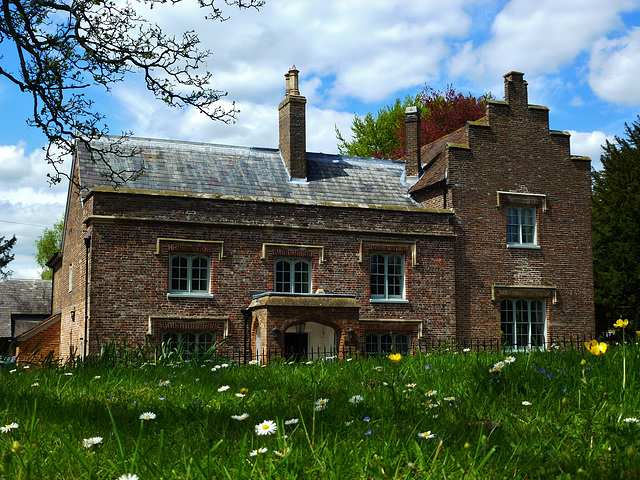 ivinghoe old vicarage