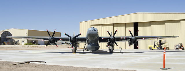 Avro Shackleton AEW.2 WL790 "Mr McHenry"