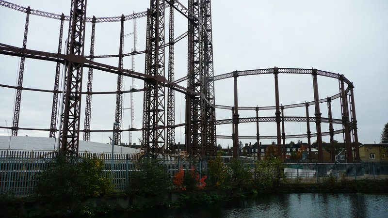 gas holders, cambridge heath, bethnal green, london
