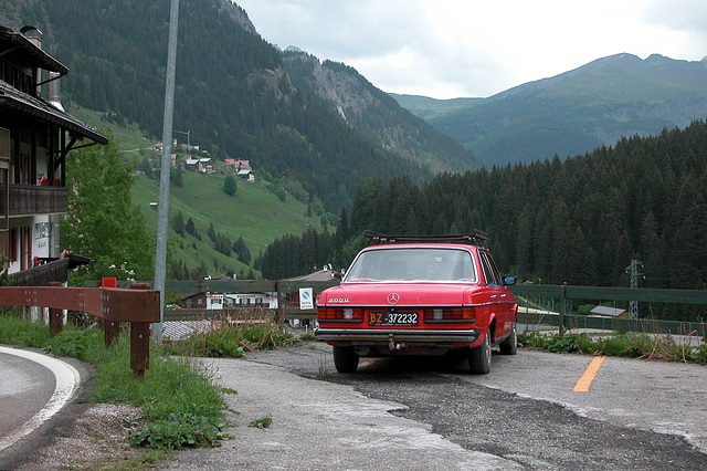 Holiday day 3: Mercedes-Benz 200D