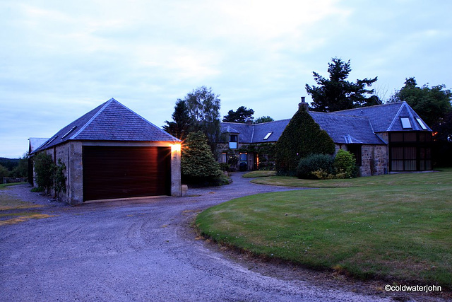 Northern long Scottish summer days (June 20th)  -Sunrise 04:13/Sunset 22:17  (taken at 22:45 hrs BST)