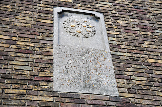 Gable stone "The Orange Tree"