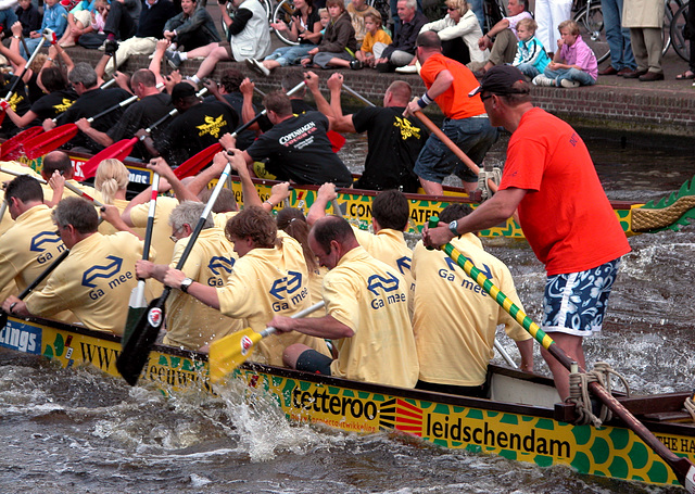 Dragon-boat racing on the Rhine in Leiden