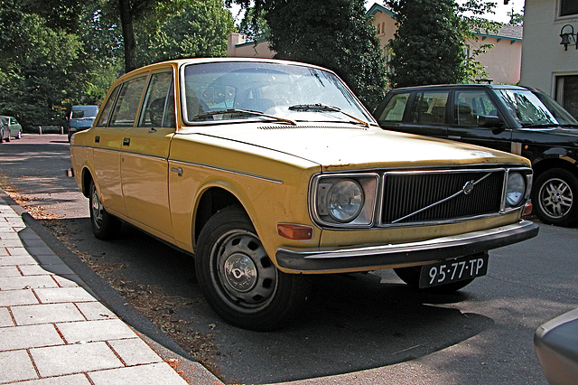 1972 Volvo 144