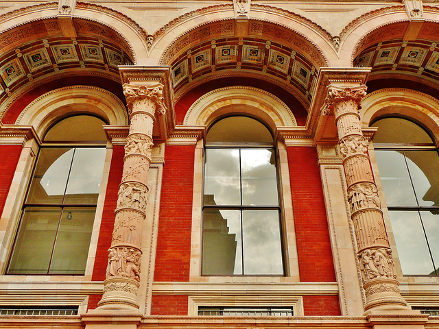 victoria and albert museum, london