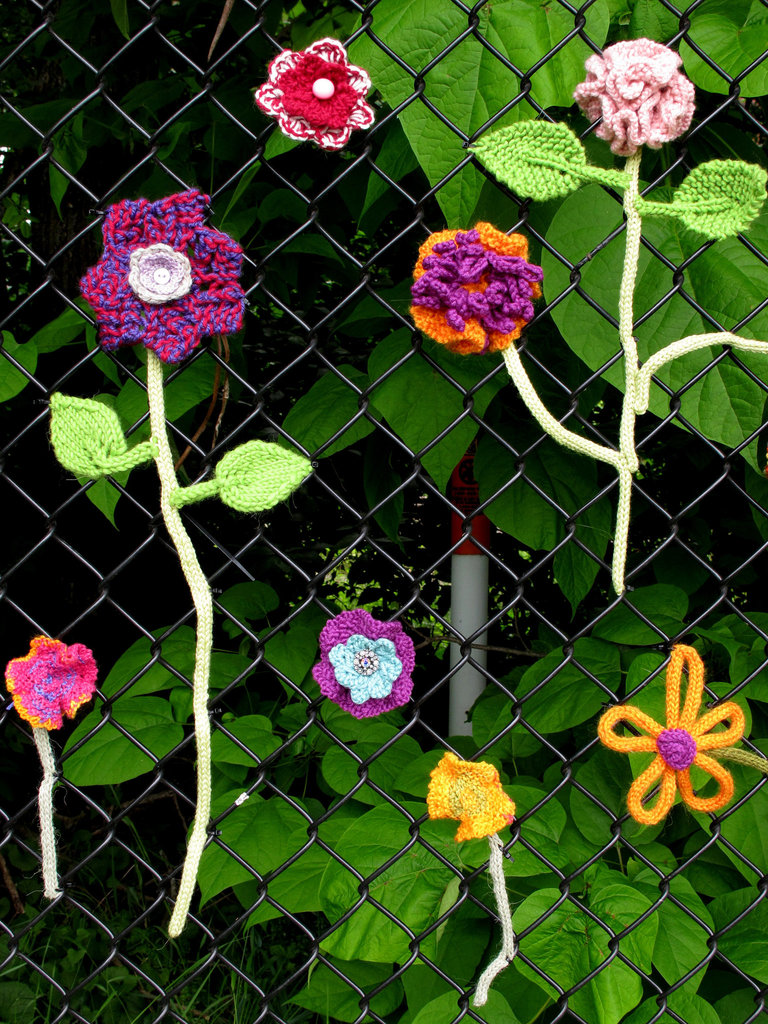 Yarnbomb Flowers 3