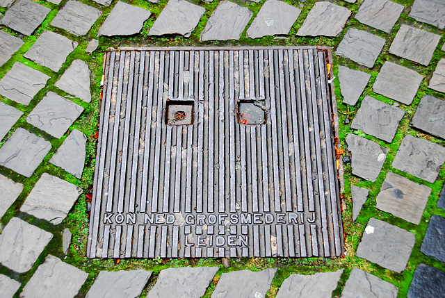 Manhole cover of the Nederlandse Grofsmederij