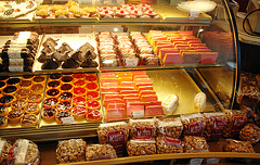 Available goodies at bakery Gerrit Klappe in Kampen