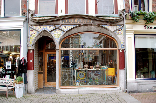 Art-Nouveau shop front in Kampen