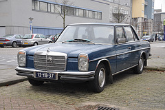 1975 Mercedes-Benz 240 D