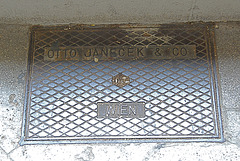 Viennese street covers: Otto Janecek & Co cover